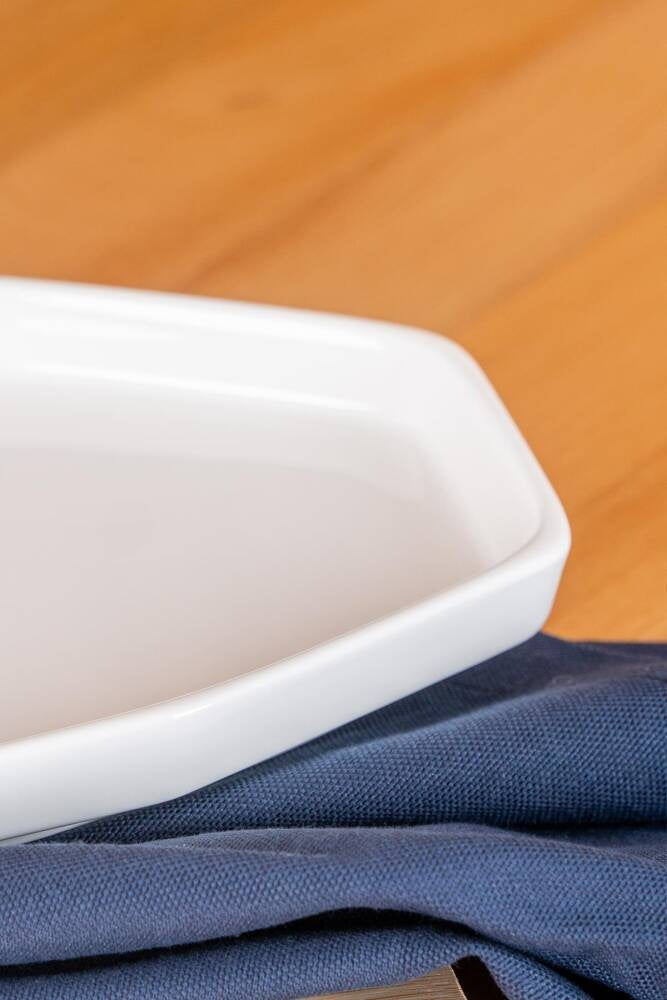 ACR Hexagon Art Oval Serving Plate - 32 cm