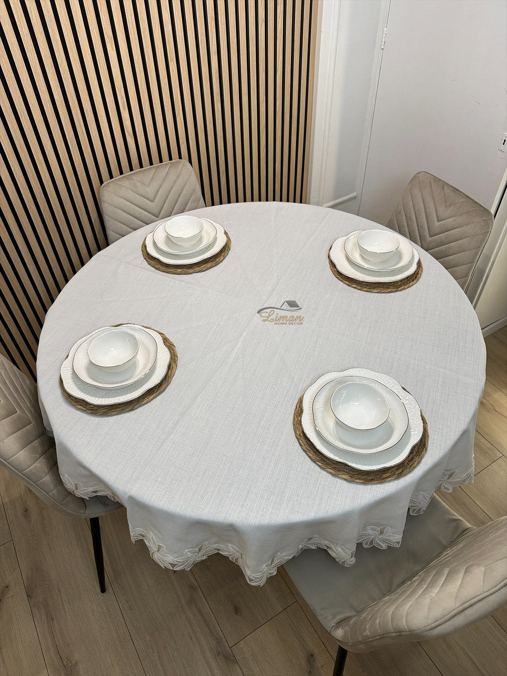 Artemis Tablecloth Cream 1 Piece
